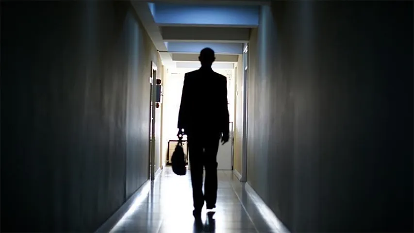 Azərbaycanda hər ay 1 000-dən çox iş yeri bağlanır - 65% işçi ixtisar olunur