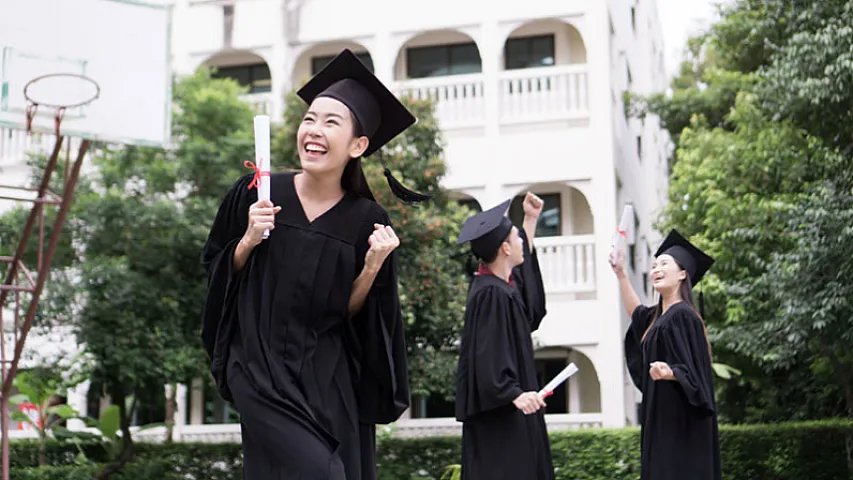 İş həyatına yeni başlayanlar üçün 10 tövsiyə - <span style="color:#008000">SƏHƏR OXUSU</span>