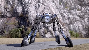 Çində breyk-dans edə bilən robot təqdim olundu, qiyməti açıqlandı (VİDEO)