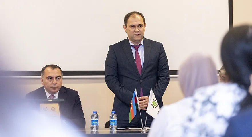 Məcnun Məmmədov "Aqroservis"in sədr müavinini işdən çıxardı