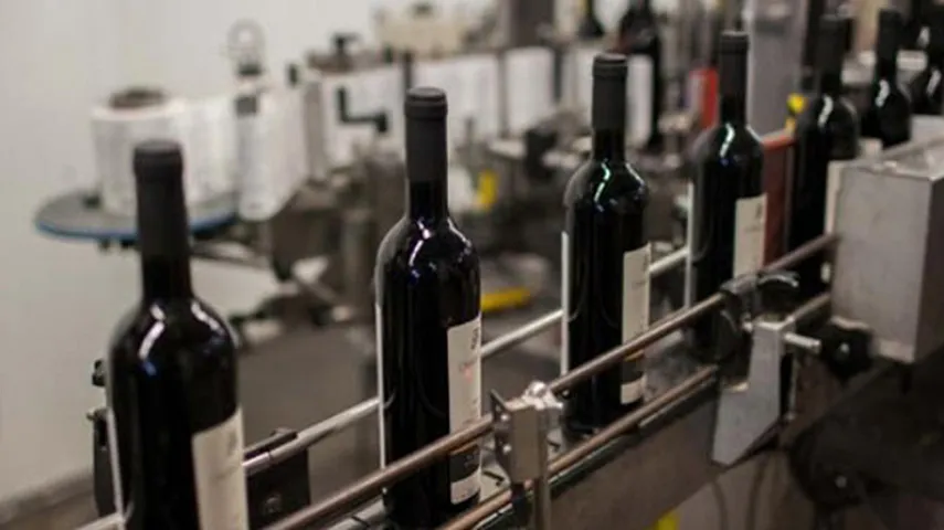 Dövlət qurumu &ldquo;Xaçmaz-Şərab&rdquo;ı məhkəməyə verdi