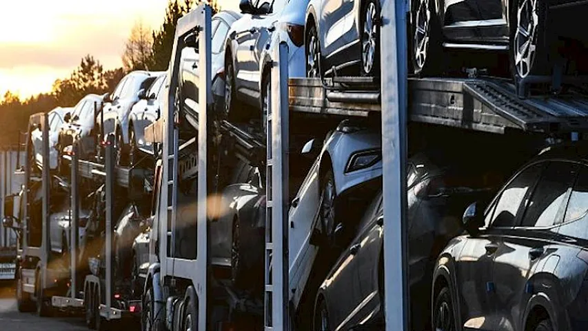 Ötən il Azərbaycana rekord sayda ekoloji təmiz avtomobil gətirilib