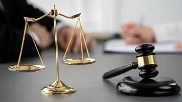 Kredit müqaviləsi iki şirkəti üz-üzə qoydu