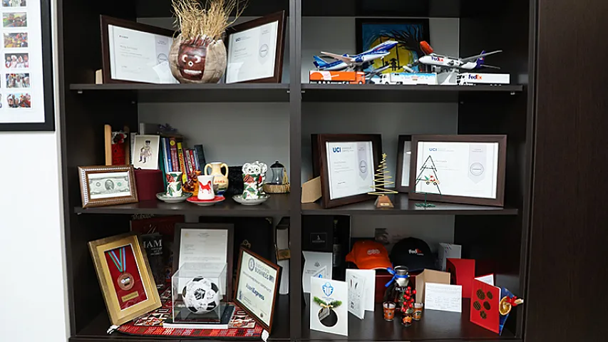 17 yaşda neft şirkətində iş, 30-da CEO: &ldquo;Təəssüf ki, çox böyük hədəflərim var&rdquo; - <span style="color:#008000">MÜSAHİBƏ</span>