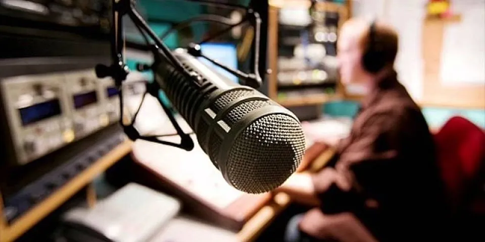 Radio sahəsində tənəzzül kəskindir - <span style="color: #ff0000;">İsmət Səttarov </span>