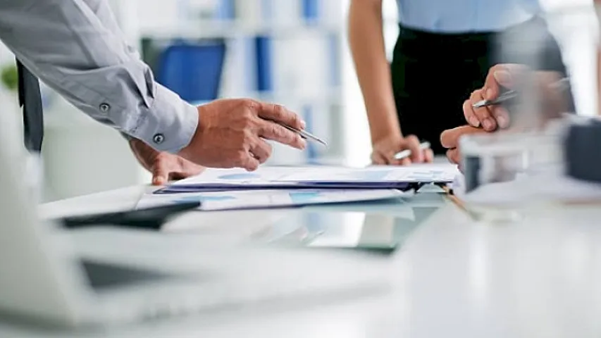 Azərbaycanda hansı nazirin neçə müavini var? (SİYAHI)