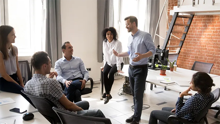 İş yerində &ldquo;səmimiyyət minası&rdquo; - Özümüzü necə qoruyaq?