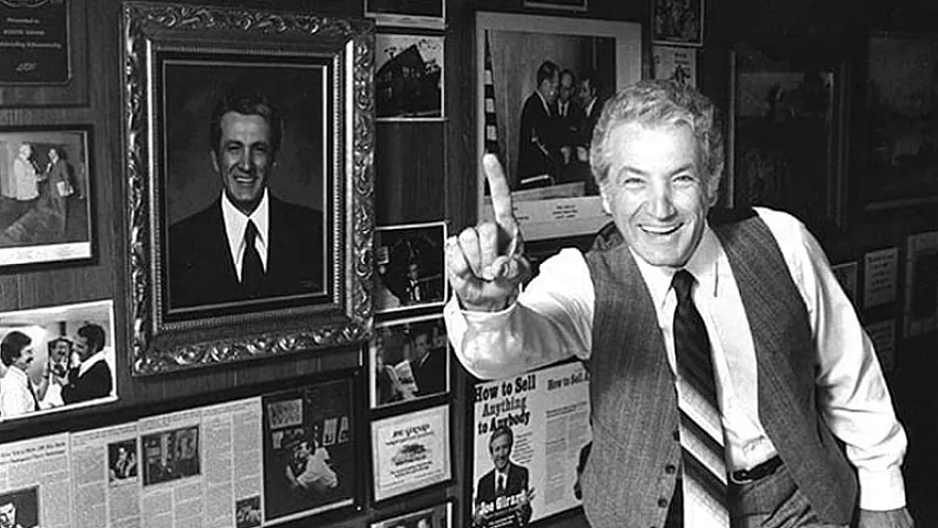 15 ildə 13 min avtomobil - Dünyanın ən yaxşı satıcısının uğur sirri