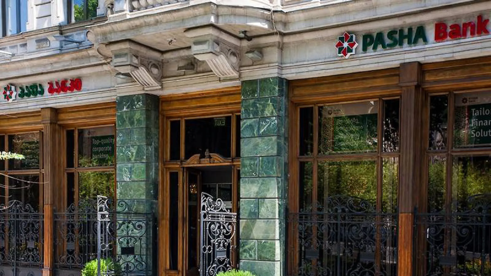 &ldquo;PAŞA Bank&rdquo;ın Gürcüstan törəməsinin rəhbərliyi nə qədər qazanır? - Rəqəmlər