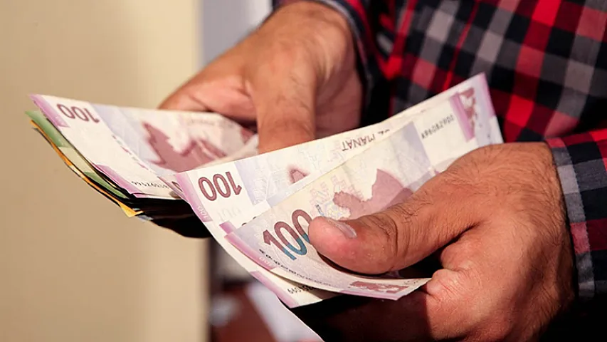 Əhalinin nominal gəlirləri 20 milyardı keçdi - Rəsmi