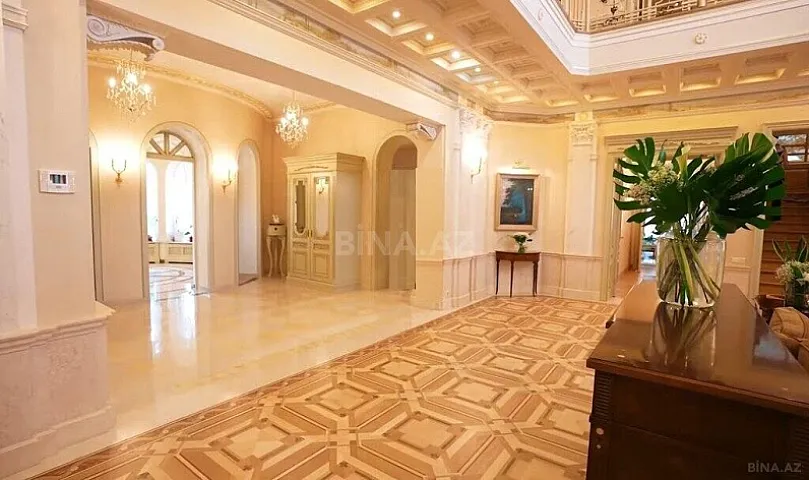 Bakıda fantastik qiymətə malikanə satılır - FOTOLAR