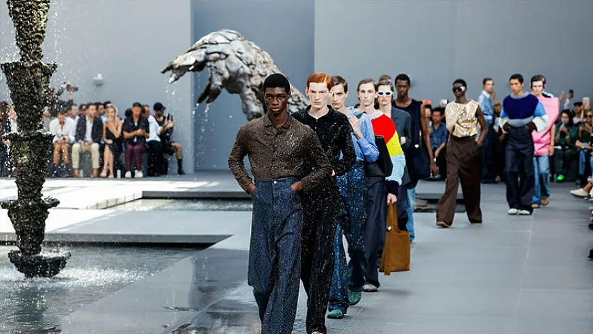 İtaliyanın məşhur moda evinin mənfəəti 22% azalıb