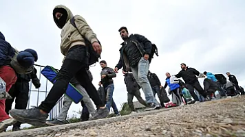 Bəzi miqrantların Azərbaycanda qalması sadələşib