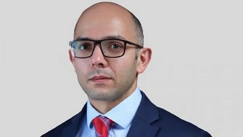 Vüqar Namazov nəyi düz etmir?- "Unibank"a aid şirkətin biznes itkiləri 243 milyonu ötüb