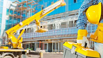 Azərbaycanda mənzil tikintisi niyə zəifləyir? (VİDEO)