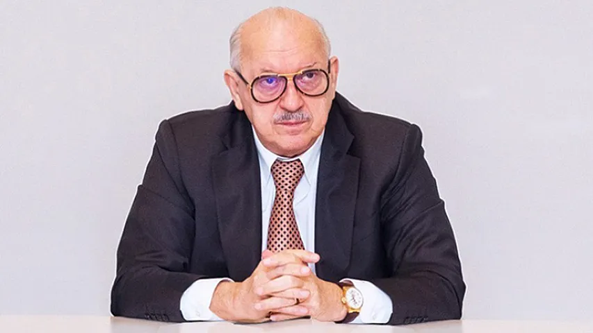 AZAL-ın keçmiş prezidenti Cahangir Əsgərov "Premium Bank"dan nə qədər qazanır? - Rəqəmlər