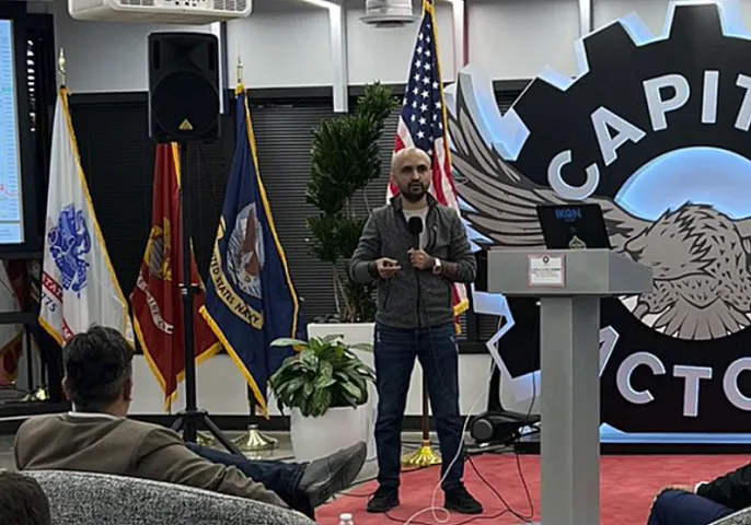 13 yaşında günə 150 dollar qazanan, ABŞ-də şirkəti birinci seçilən azərbaycanlı