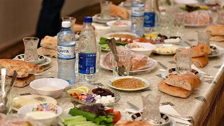 Yas mərasimlərində yemək verənlər cərimələnəcək? - AÇIQLAMA