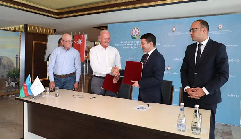 Möminə xatun türbəsi restavrasiya olunacaq