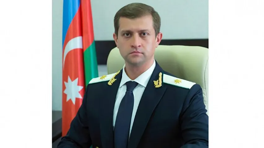 Erkin Əlixanov vəzifəsindən azad edildi