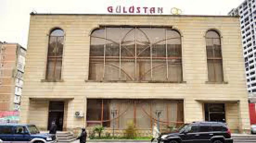 Bakıda məşhur şadlıq sarayı satışa çıxarıldı