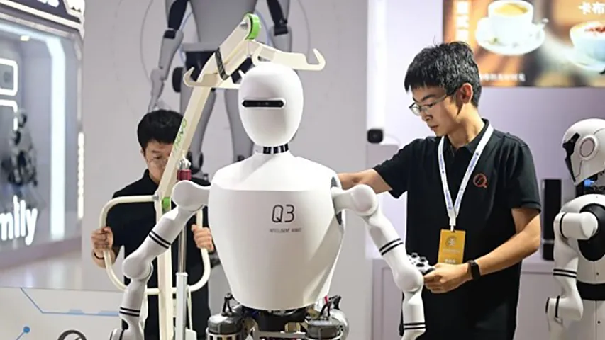 Çin insanabənzər robot texnologiyasında liderliyə yüksəlib