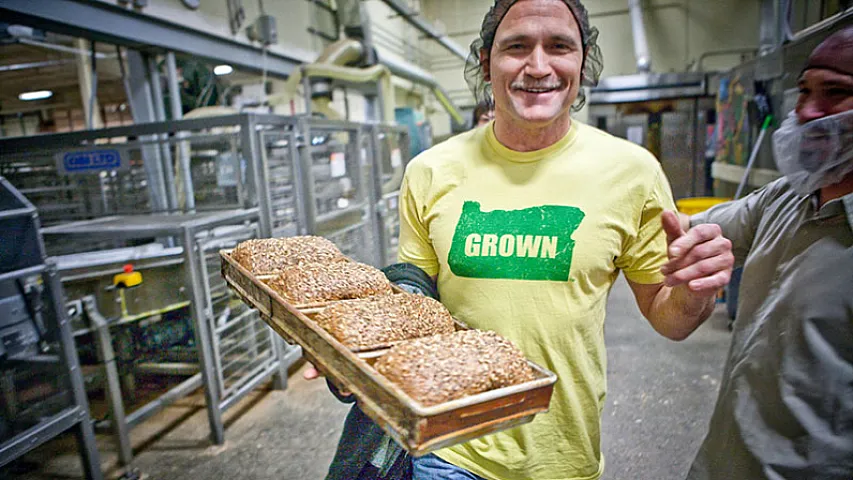 15 il həbsdə yatan narkotik satıcısından milyard dollarlıq çörək imperiyasına