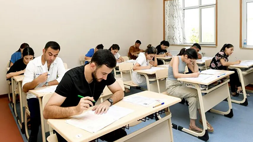 Ən yüksək və ən aşağı keçid balı olan İXTİSASLAR