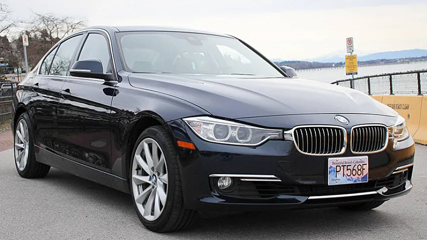 Azərbaycanda 12 maşın 45 min manata satışa çıxarılır