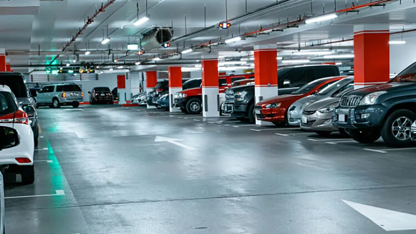 Bakıda yeni avtomobil dayanacağının yerləşəcəyi ərazi açıqlandı