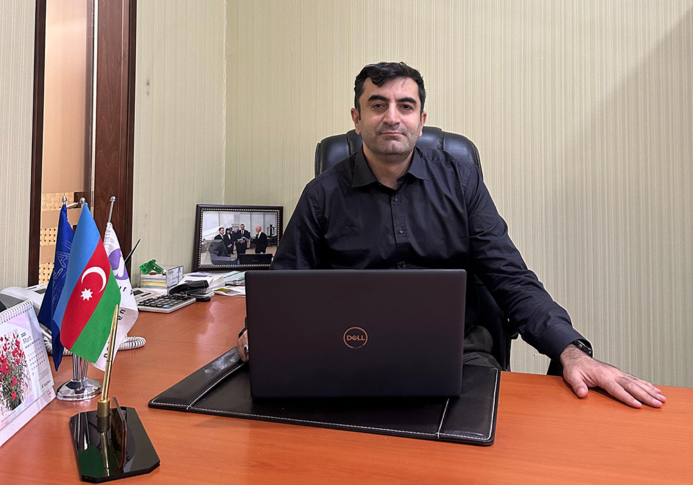 İş yerində işçidən mobil telefonun alınması qanunidirmi? - Hüquqi izah